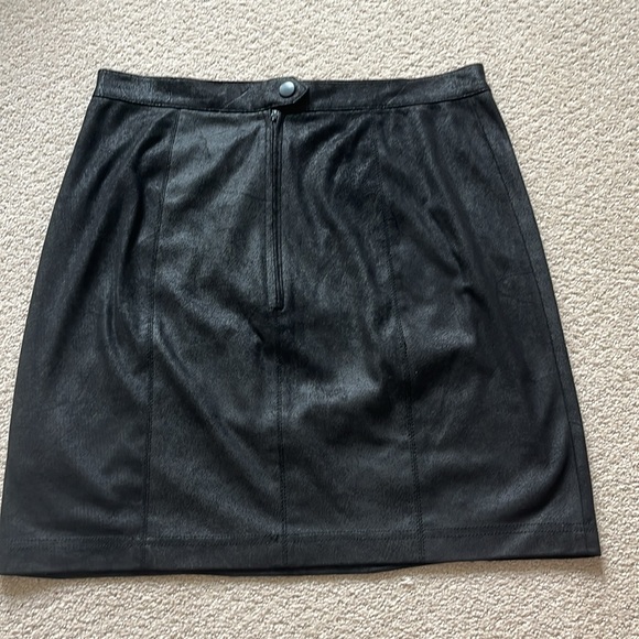 Free People Vegan Leather Mini Skirt - Picture 4 of 6